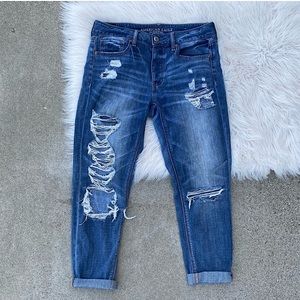 American Eagle tomgirl jeans 8